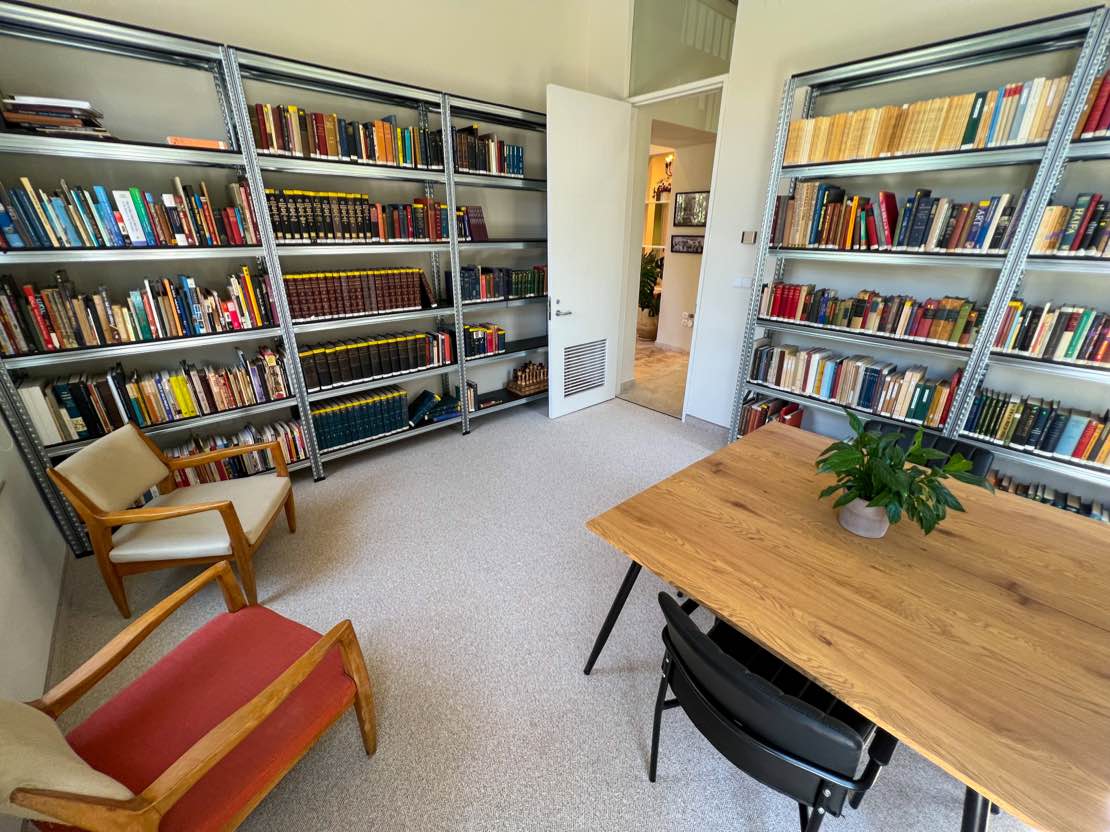 Armstrong Institute of Biblical Archaeology