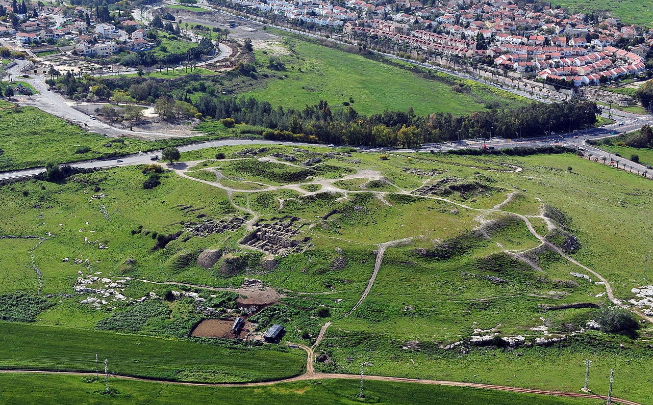 Uncovering the Bible’s Buried Cities Beth Shemesh