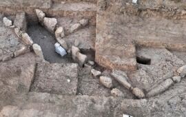 Early Bronze Age Gate Discovered at Tel Erani