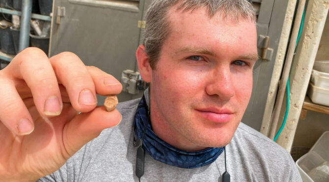 New Bulla Discovered—Mentioning the Servant of King Josiah?