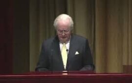 Armstrong Chairman Gerald Flurry Speaks at Exhibit Opening